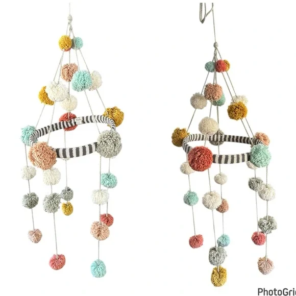 BlaBla Bla Bla Peru Pom Pom Mobile Baby Crib Nursery Handcrafted Handmade Boho - Picture 10 of 13